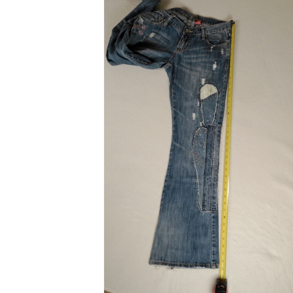 Vanilla Star Jeans Women's Size 7 Embellished Flare Jeans Distressed Denim - Picture 9 of 10
